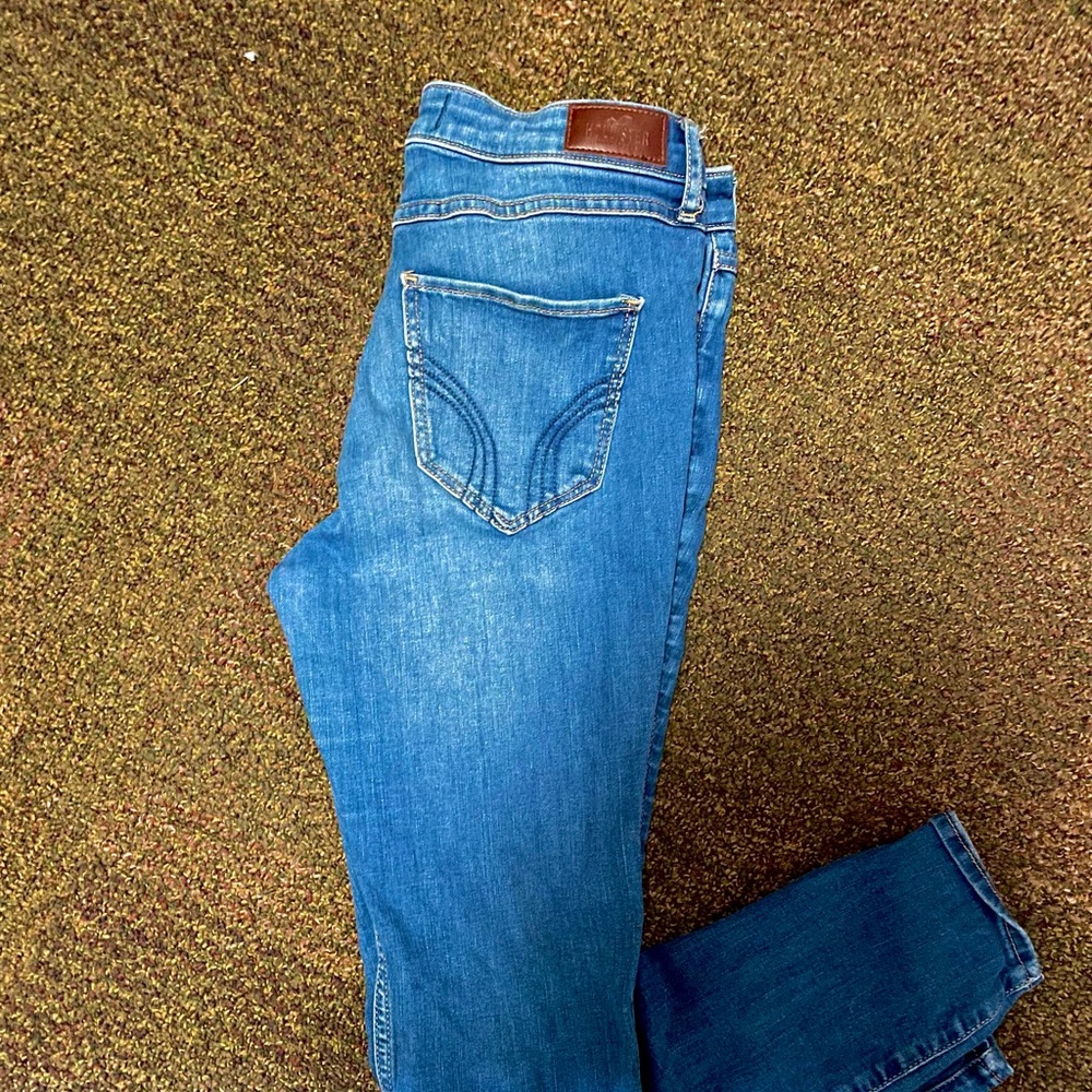 Hollister skinny jeans